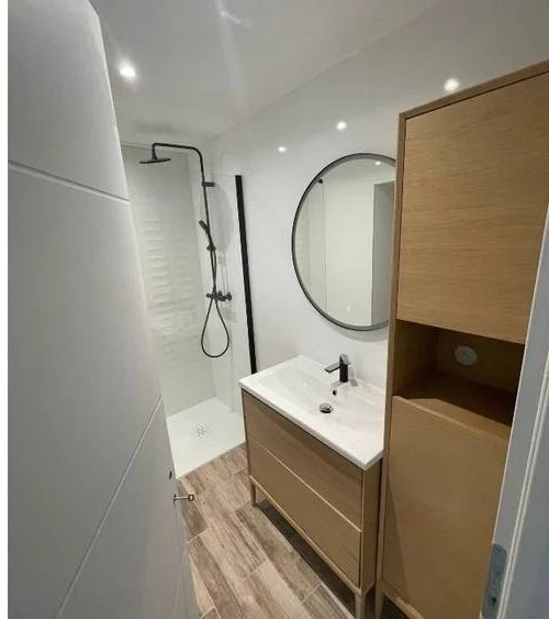 Shower room after