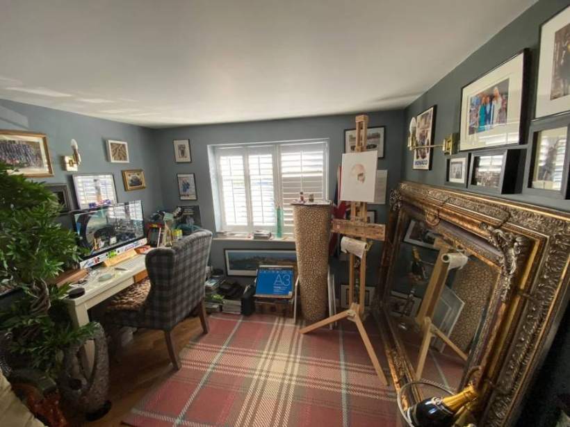 Office before, view 2